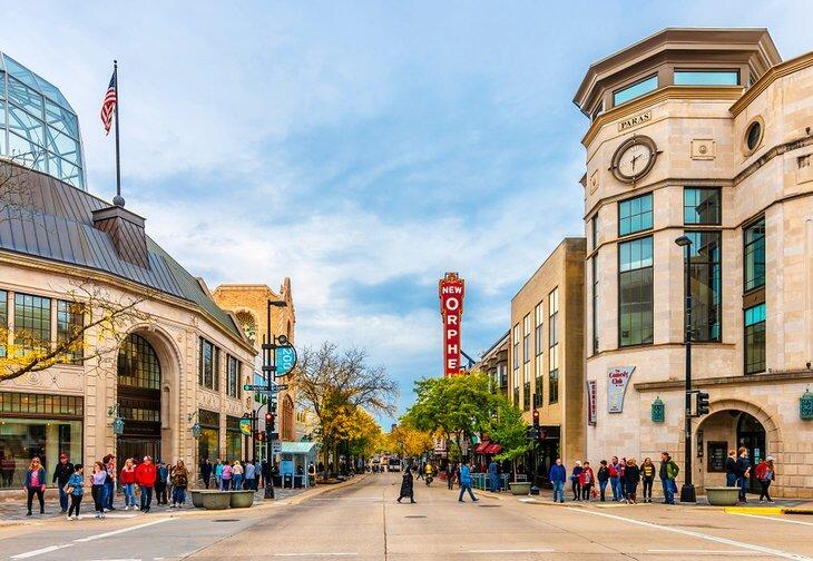 Picture of Do some holiday shopping