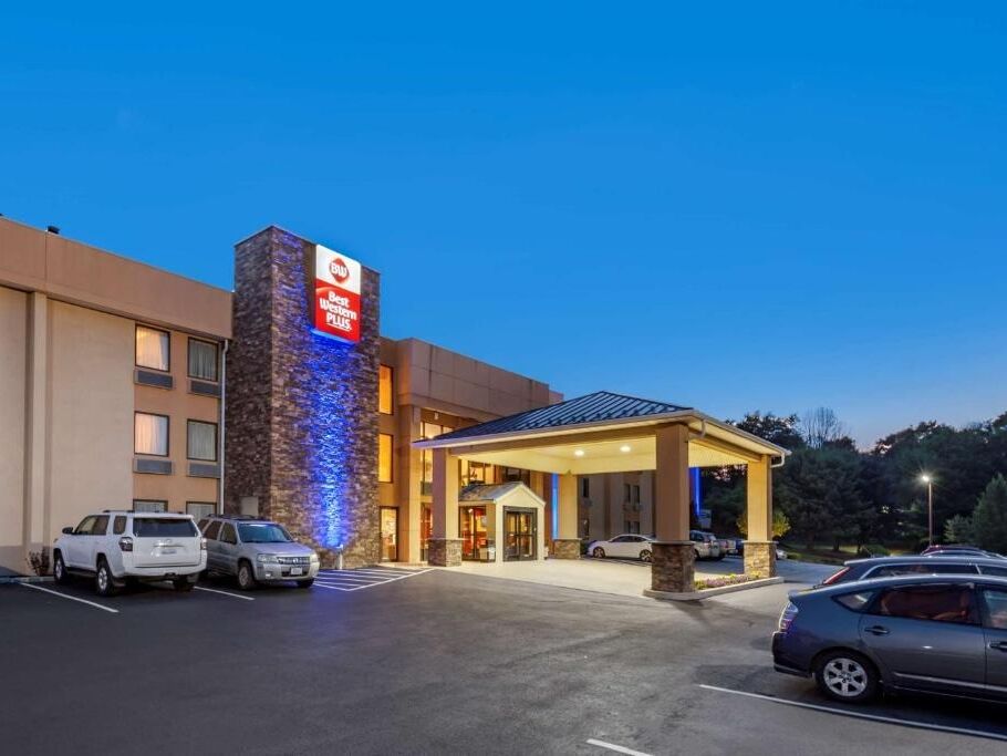 Picture of Best Western Plus Poconos Hotel