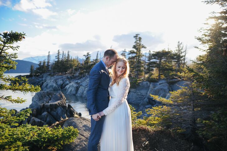With snow-covered mountains, blooming greenery and ocean views, Bird Point in Anchorage, Alaska, had a little bit of everything. Grace Williamson (24 