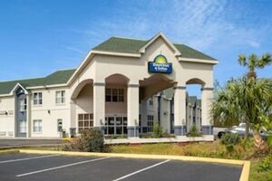 Picture of Days Inn by Wyndham Panama City