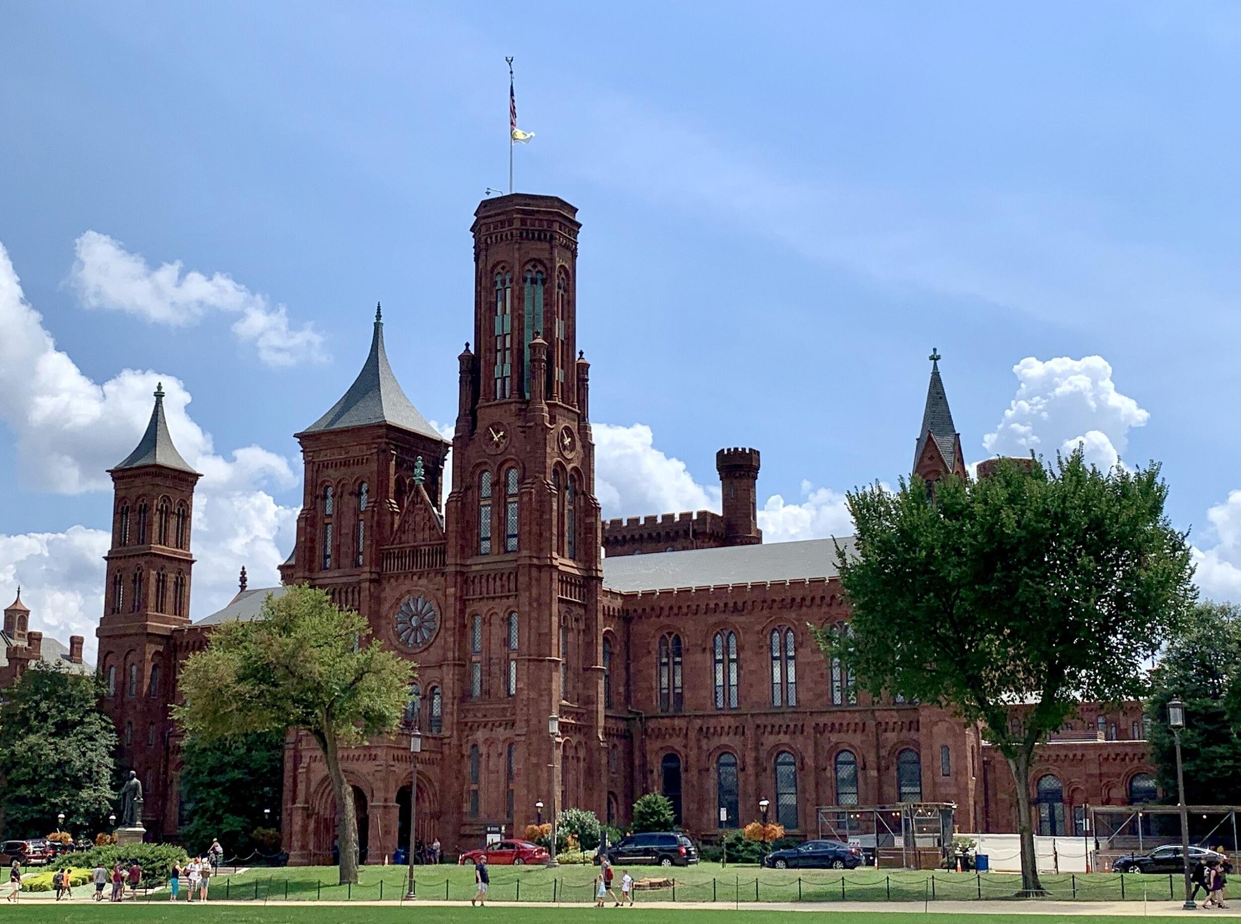 Picture of The Smithsonian Museums and Zoo