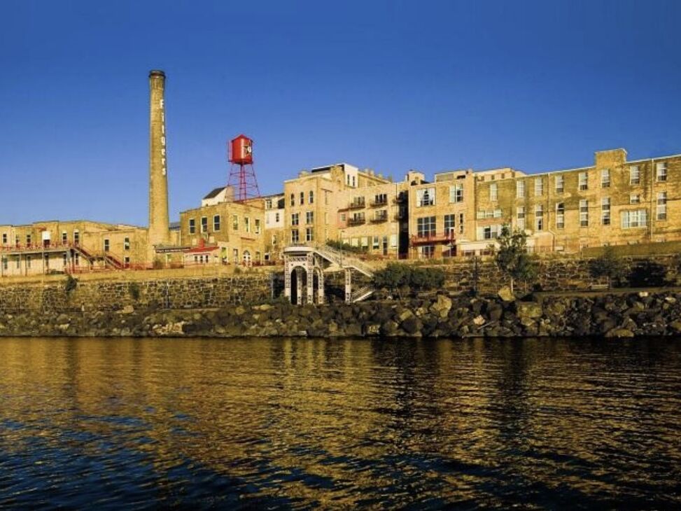 Picture of Fitger's Complex Duluth