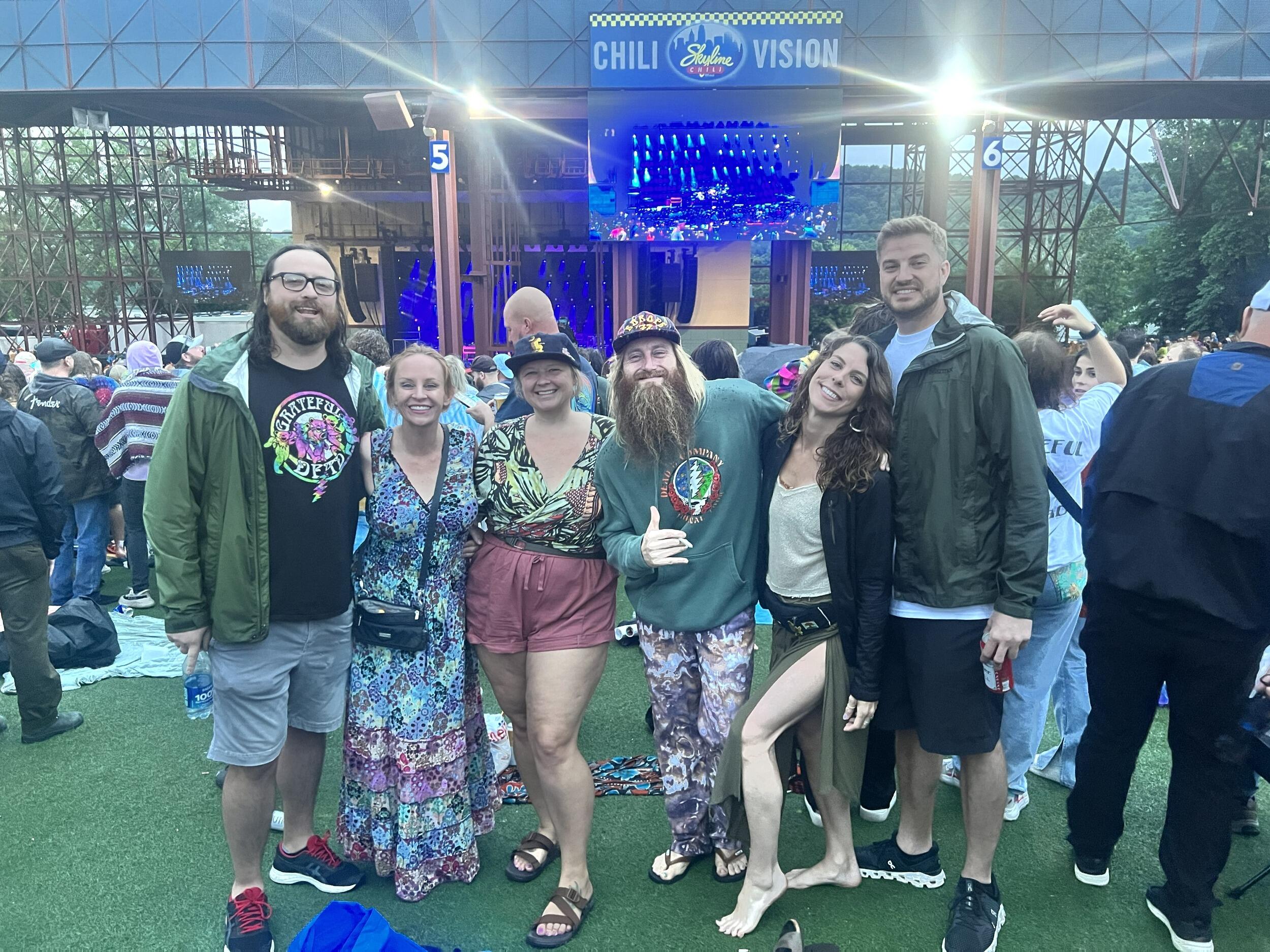 Fun but rainy Cincinnati Grateful Dead show!