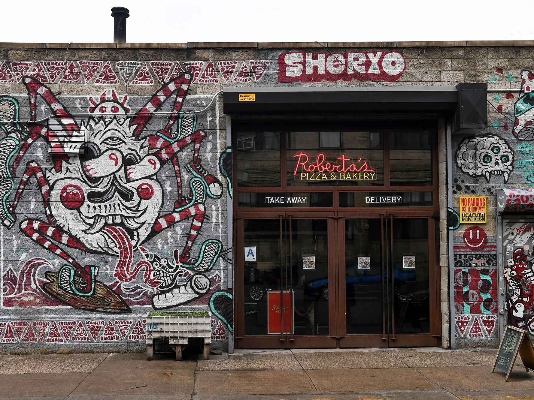 Picture of Roberta's