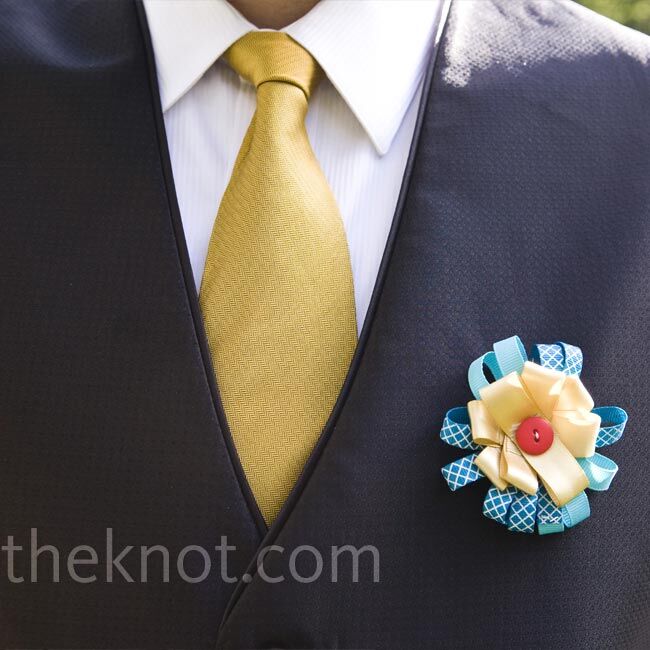 Jen made all the boutonnieres out of fabric and ribbon. She’s super-crafty, so it took her only about two and a half hours total.
