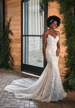 Essense of Australia D3372 Fit-and-Flare Wedding Dress