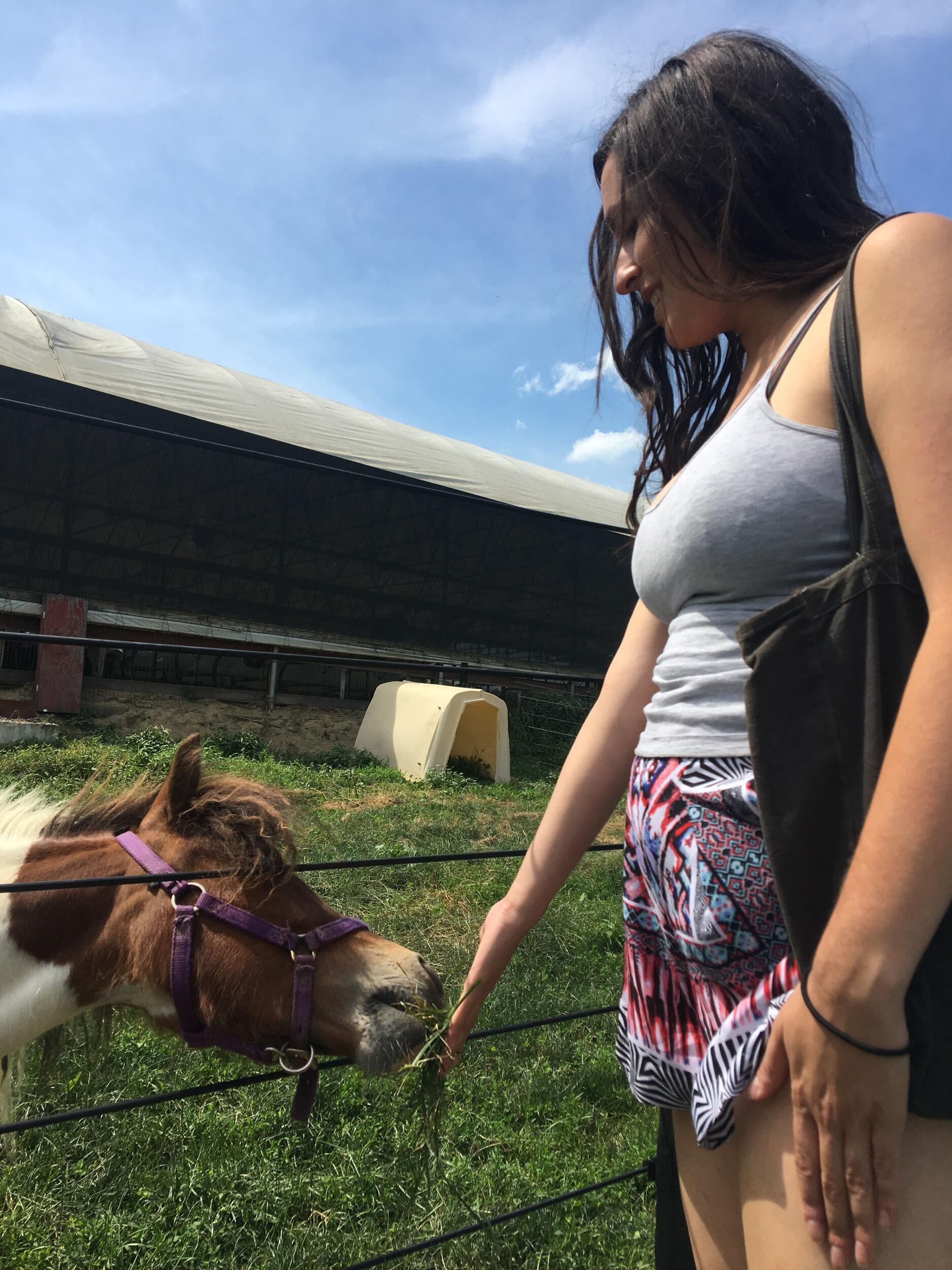 Picture of Maya meets the family