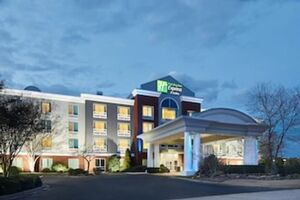 Picture of Holiday Inn Express I-26 & Us 29 at Westgate Mall an IHG Hotel