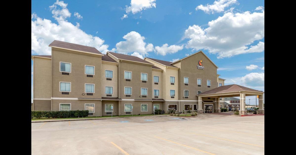 Picture of Comfort Inn & Suites - Navasota