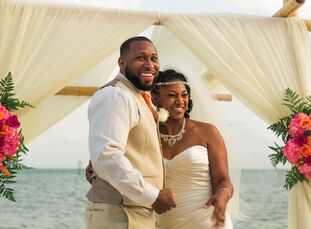 
                                                                                With only a few details, Arlysa Ford (30 and a registered nurse) and