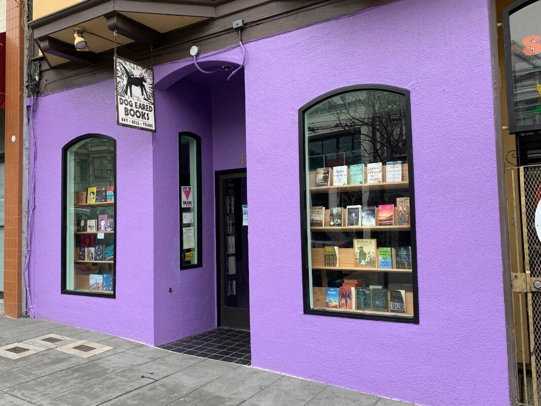 Picture of Dog Eared Books Castro