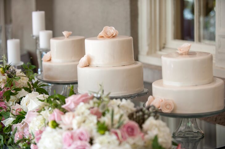 Following a dinner of miso-glazed mahi mahi and grilled pepper-crusted sirloin, guests were treated to their choice of wedding cakes. Something Sweet by Michelle whipped up three two-tier confections, each boasting a different flavor: pumpkin brown butter with caramel buttercream, chocolate ganache and coconut cream cake with passion-fruit mousse.