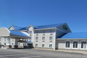 Picture of Holiday Inn Express Hotel & Suites Cadillac an IHG Hotel
