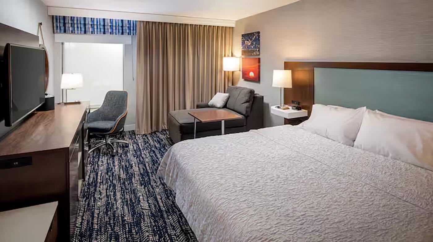Picture of Hampton Inn Long Island/Commack