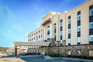 Picture of Hampton Inn Emerson LakePoint