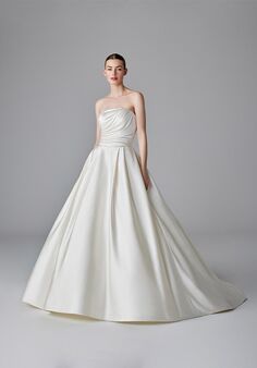 PRONOVIAS KRISTIN Ball Gown Wedding Dress