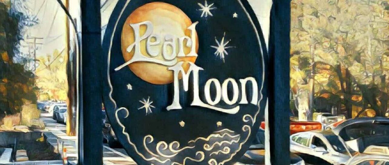 Picture of Pearl Moon