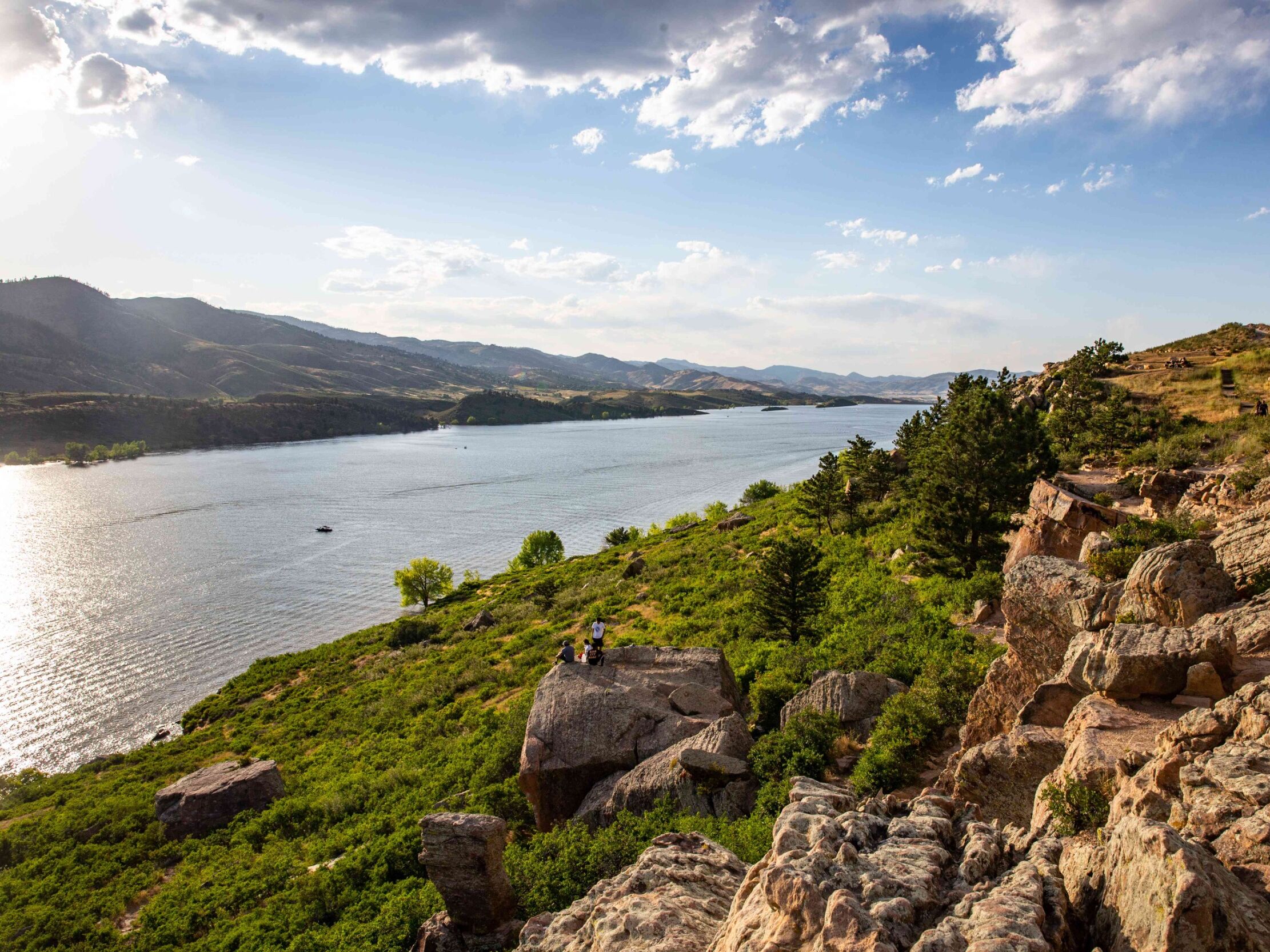 Picture of Horsetooth Reservoir