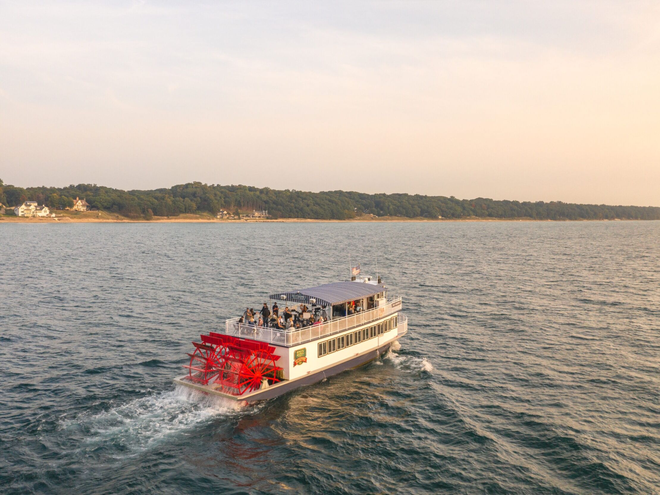 Picture of Star of Saugatuck Boat Cruises