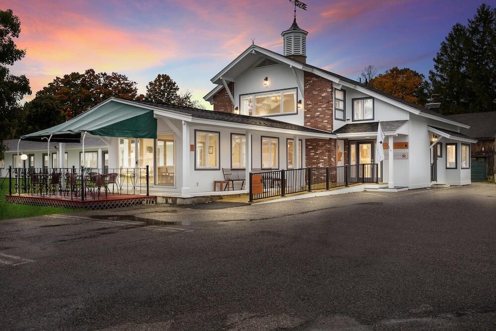 Picture of The Palmer House Resort, an Ascend Collection Hotel