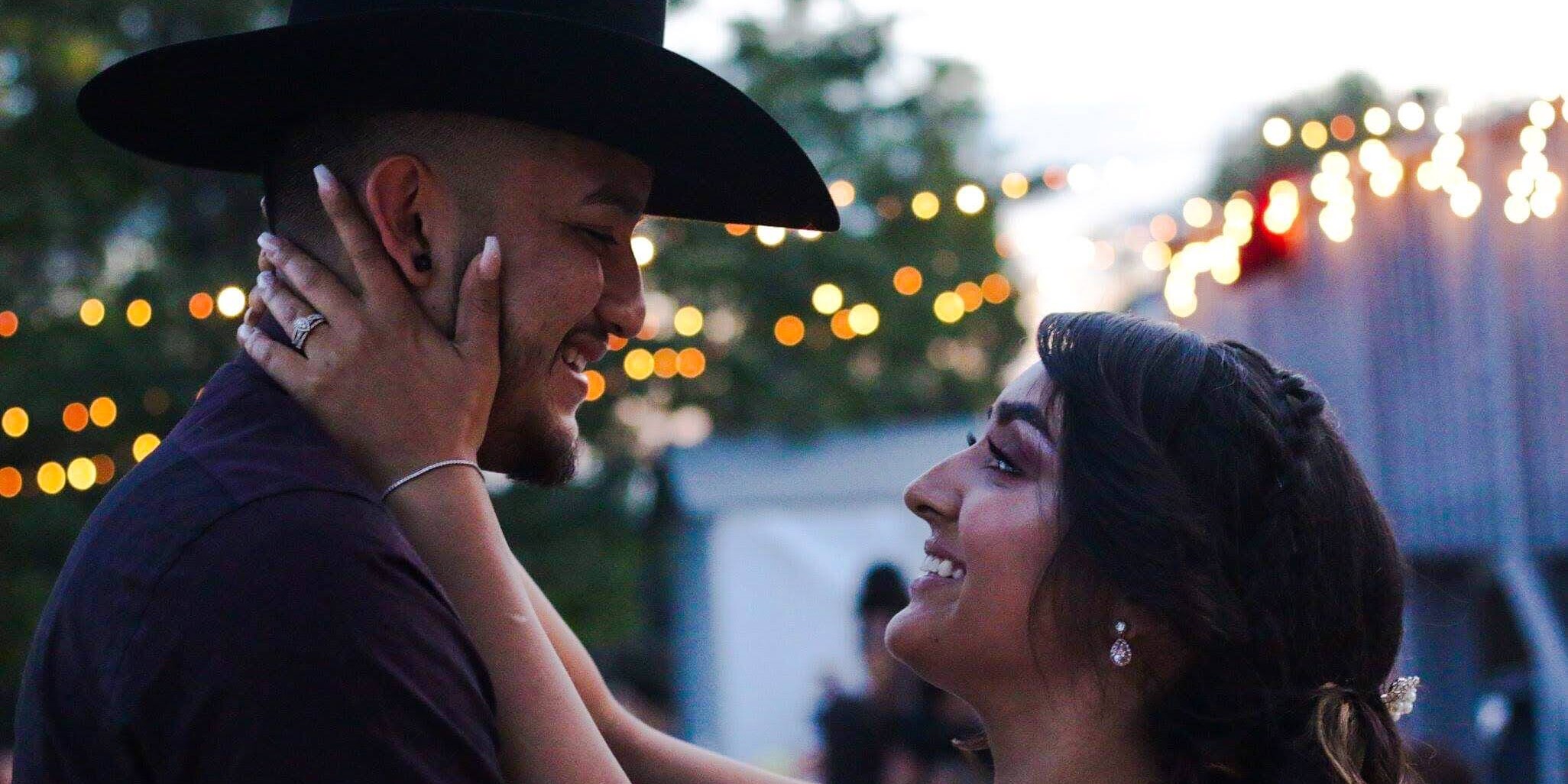 Areslie & Cruz Home Page Banner