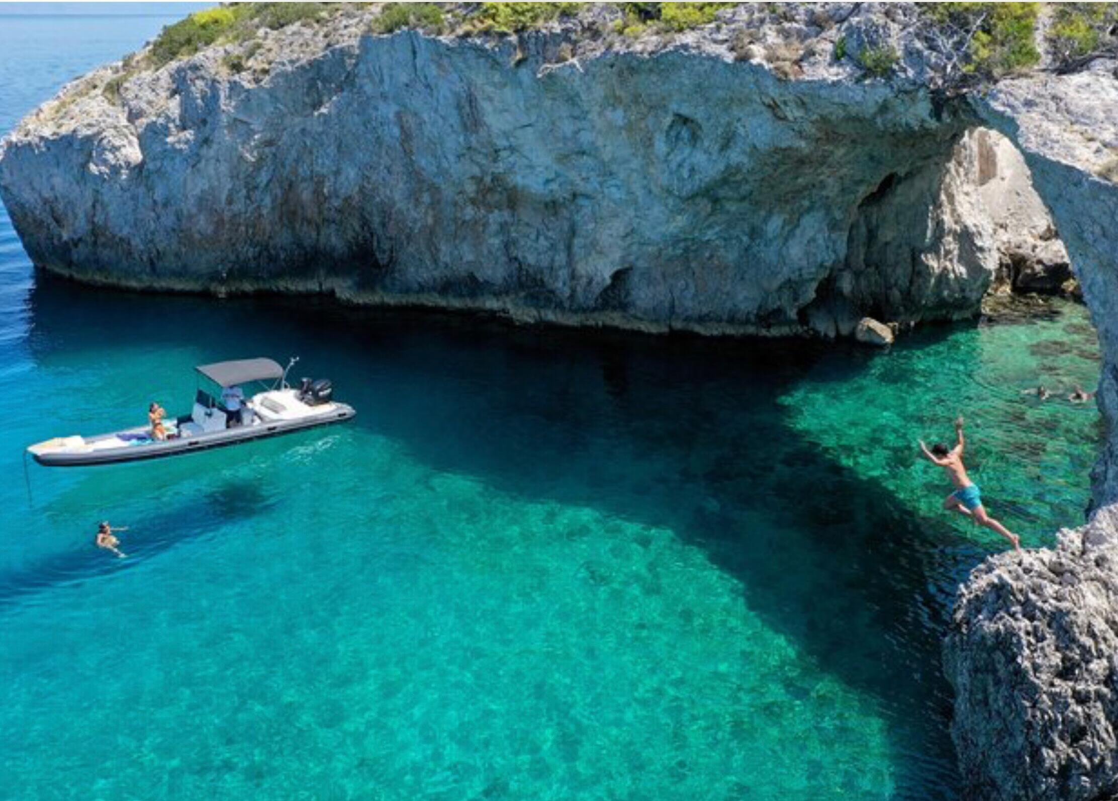 Picture of Lidoblue Boating Experiences