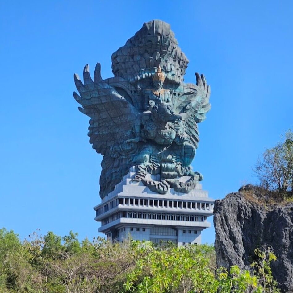Picture of Patung Garuda Wisnu Kencana