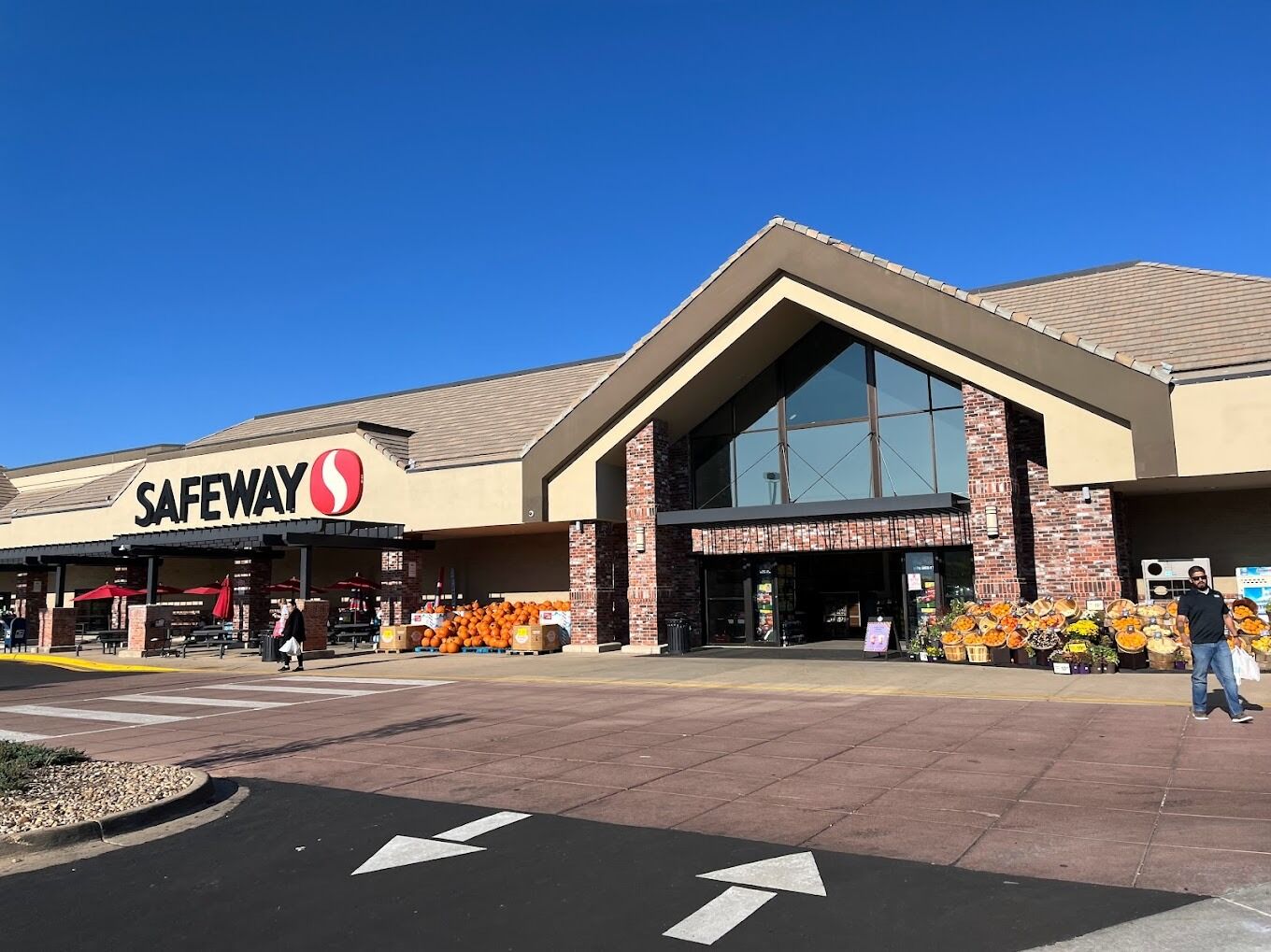 Picture of Safeway