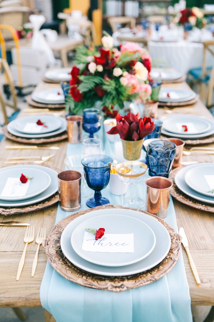 Page Blue Dinner Plates and Table Runners