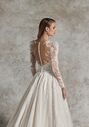 Justin Alexander Signature Yarina Ball Gown Wedding Dress - thumbnail - 4