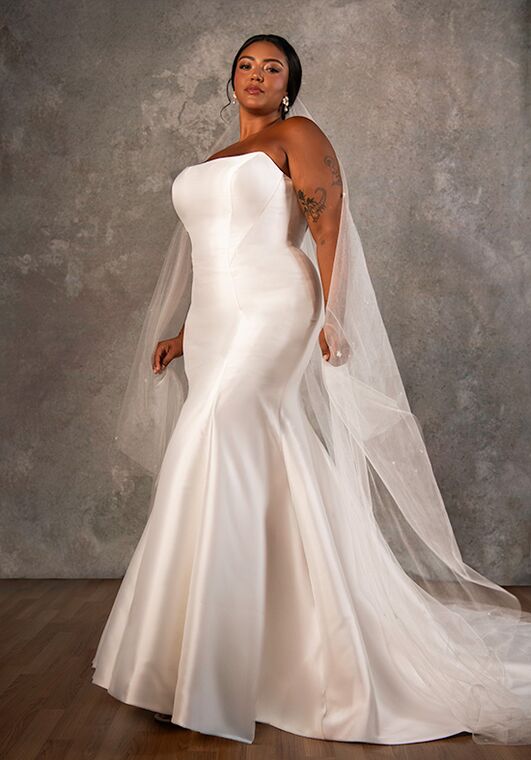 Essense of Australia D4257+ Fit-and-Flare Wedding Dress - 5