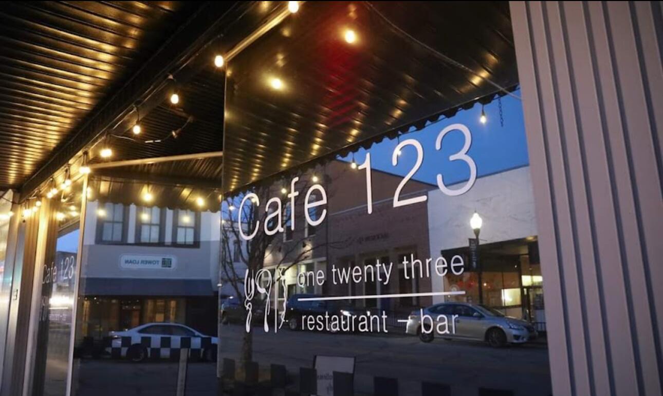 Picture of Café One Twenty Three