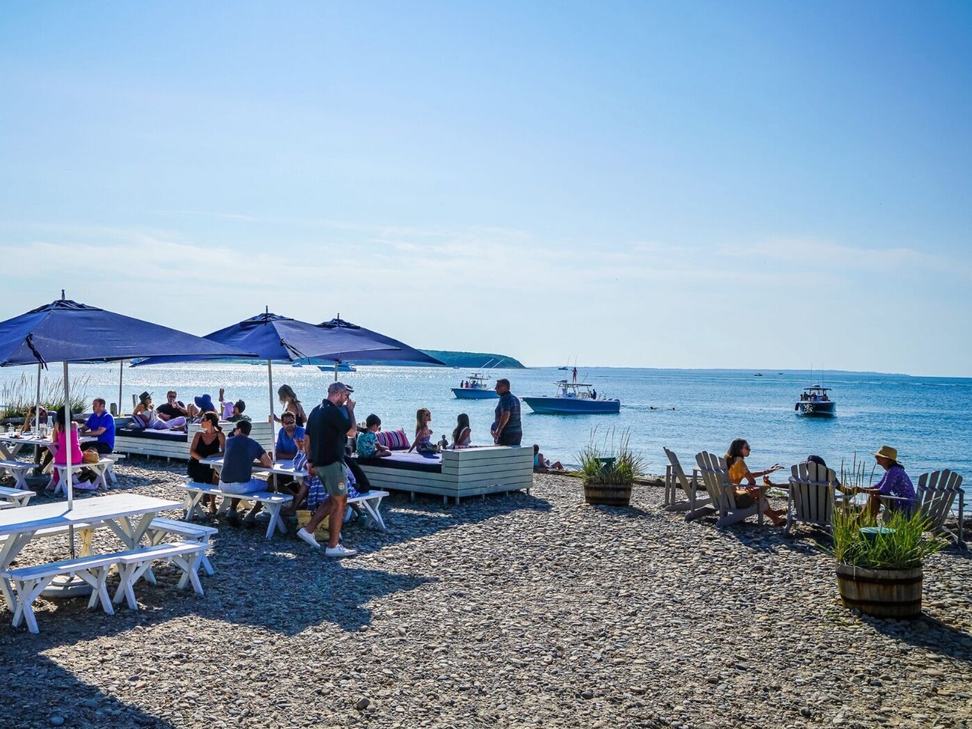 Picture of Navy Beach Restaurant
