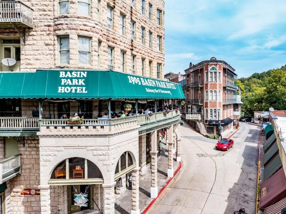 Picture of Eureka Springs Arkansas Hotel