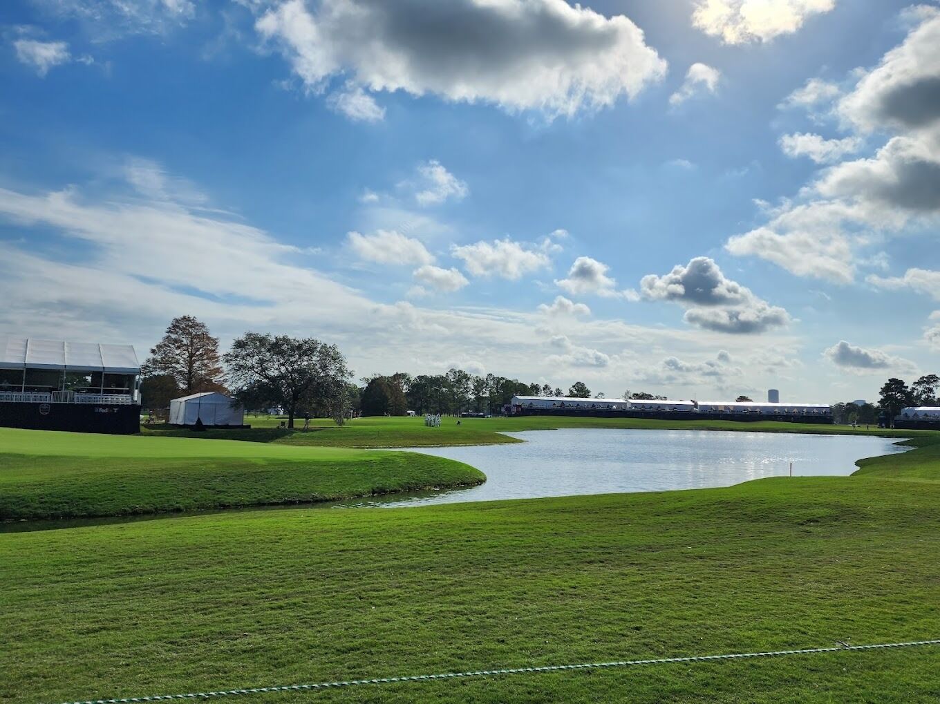 Picture of Memorial Park Golf Course and Driving Range