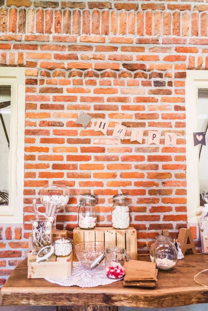 Rustic Candy Bar Display