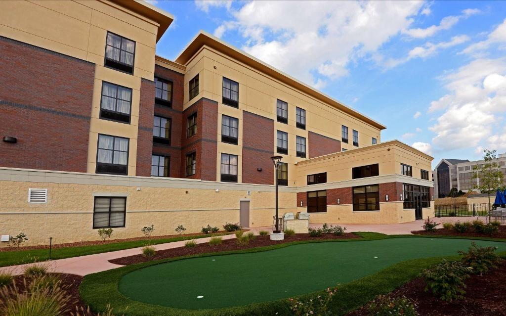 Picture of Homewood Suites by Hilton Cincinnati Mason