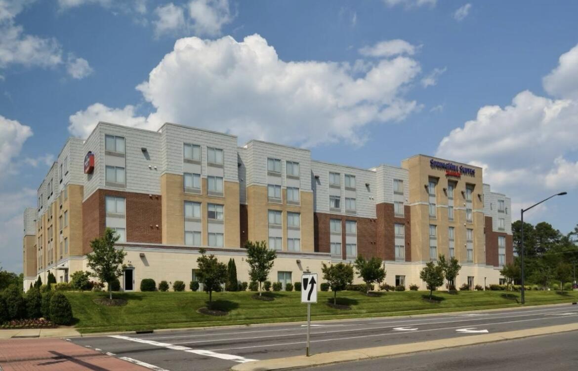 Picture of SpringHill Suites by Mariott