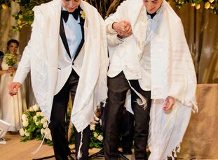 Gil Treger (26 and works in real estate management) and Leon Treger (27 and an operations manager at Lyft) envisioned throwing their wedding somewhere