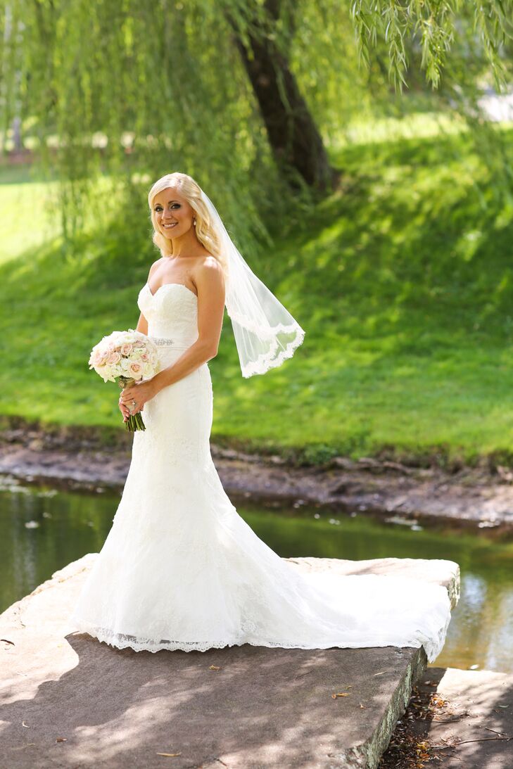 Strapless, Trumpet-Style Wedding Dress