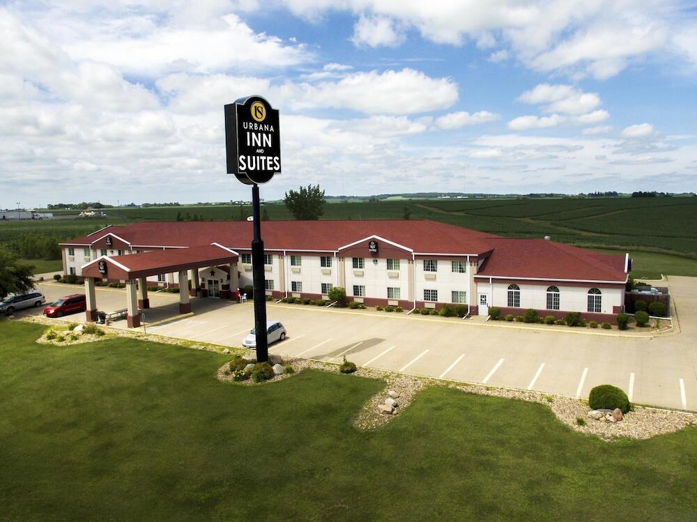 Picture of Urbana Inn & Suites