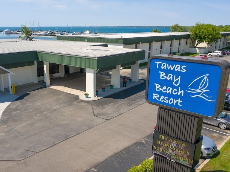 Picture of Tawas Bay Beach Resort & Conference Center