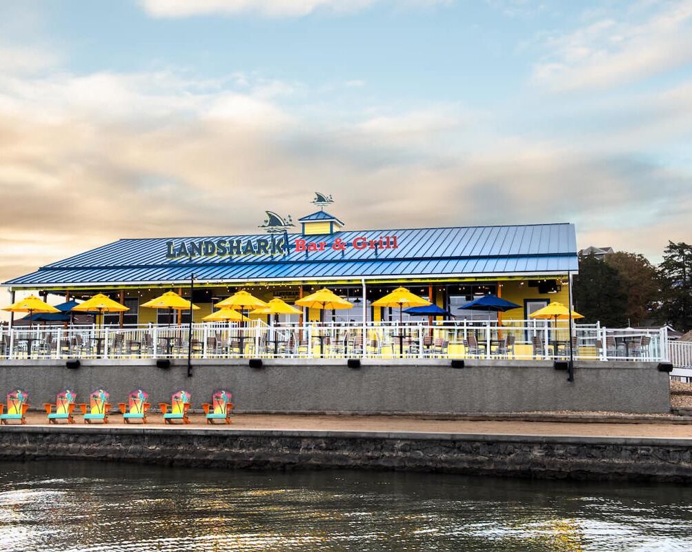 Picture of Landshark Bar & Grill