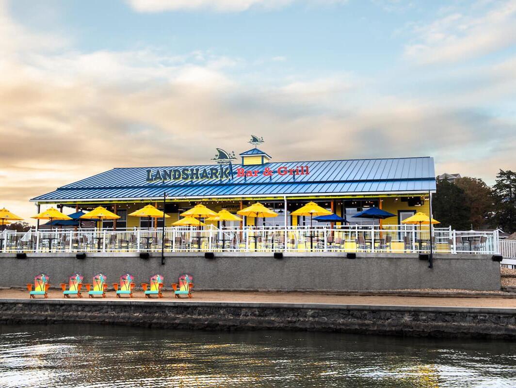 Picture of Landshark Bar & Grill