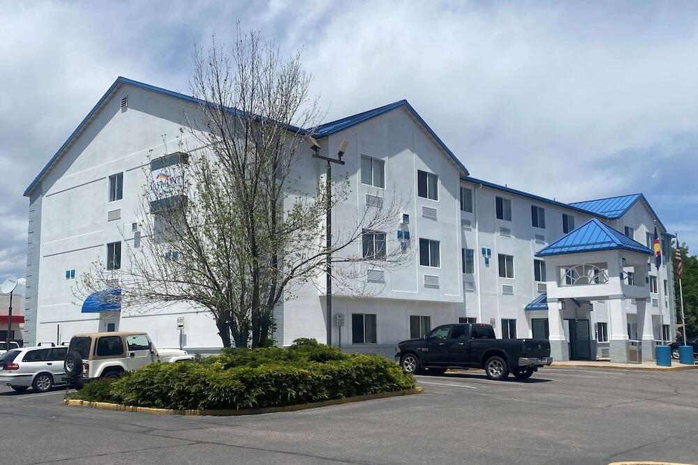 Picture of Baymont by Wyndham Loveland/Fort Collins Area