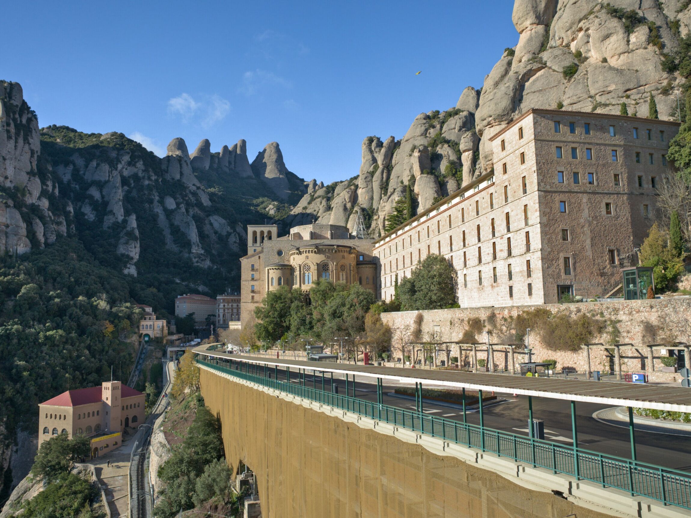 Picture of Santa Maria de Montserrat Abbey