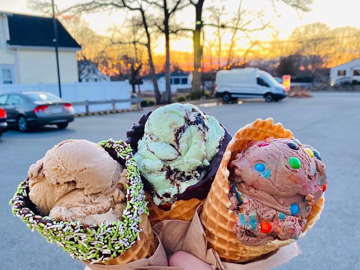 Picture of Acushnet Creamery
