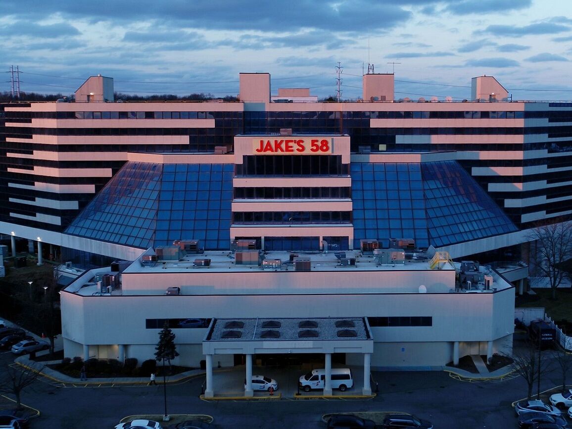 Picture of Jake's 58 Casino Hotel