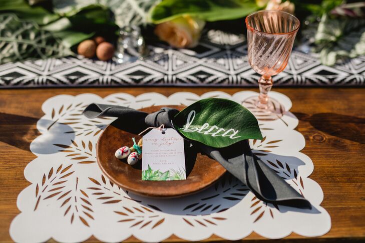 Hand-Lettered Magnolia Leaf Place Cards