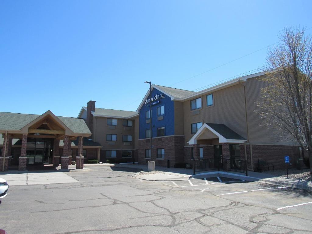 Picture of AmericInn by Wyndham Lincoln South